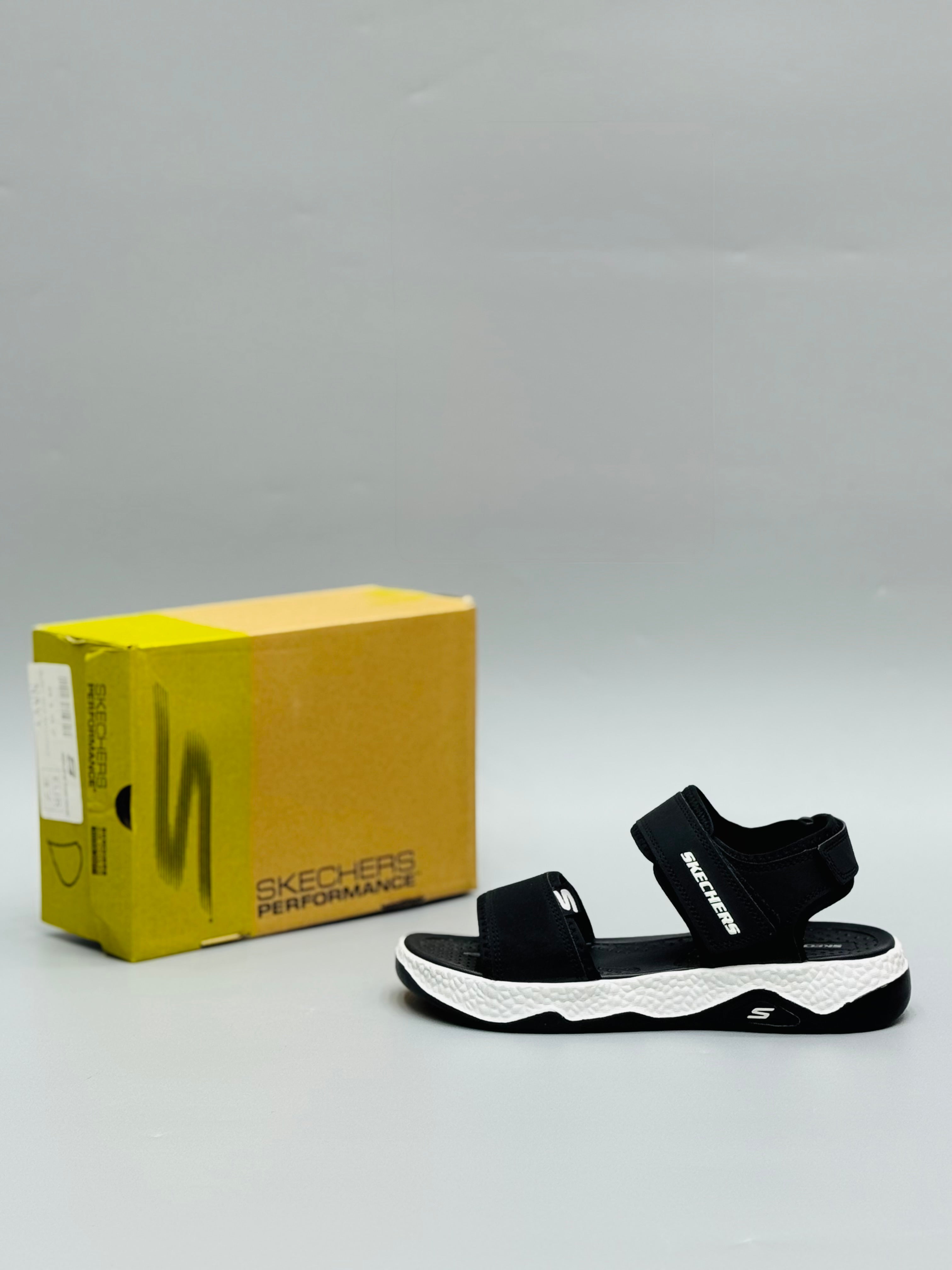 SKE Hyper Burst Sandals