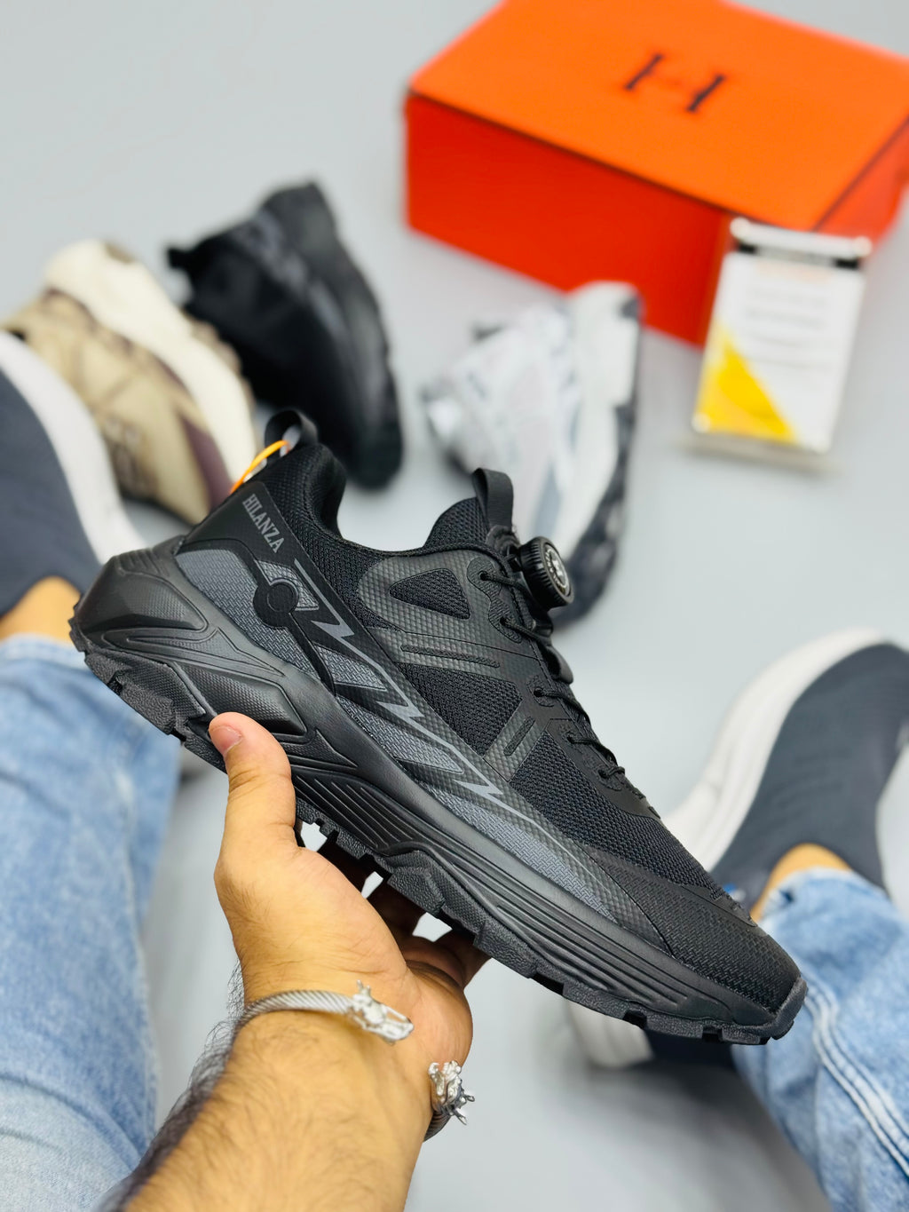 Hilanza Sports Shoes