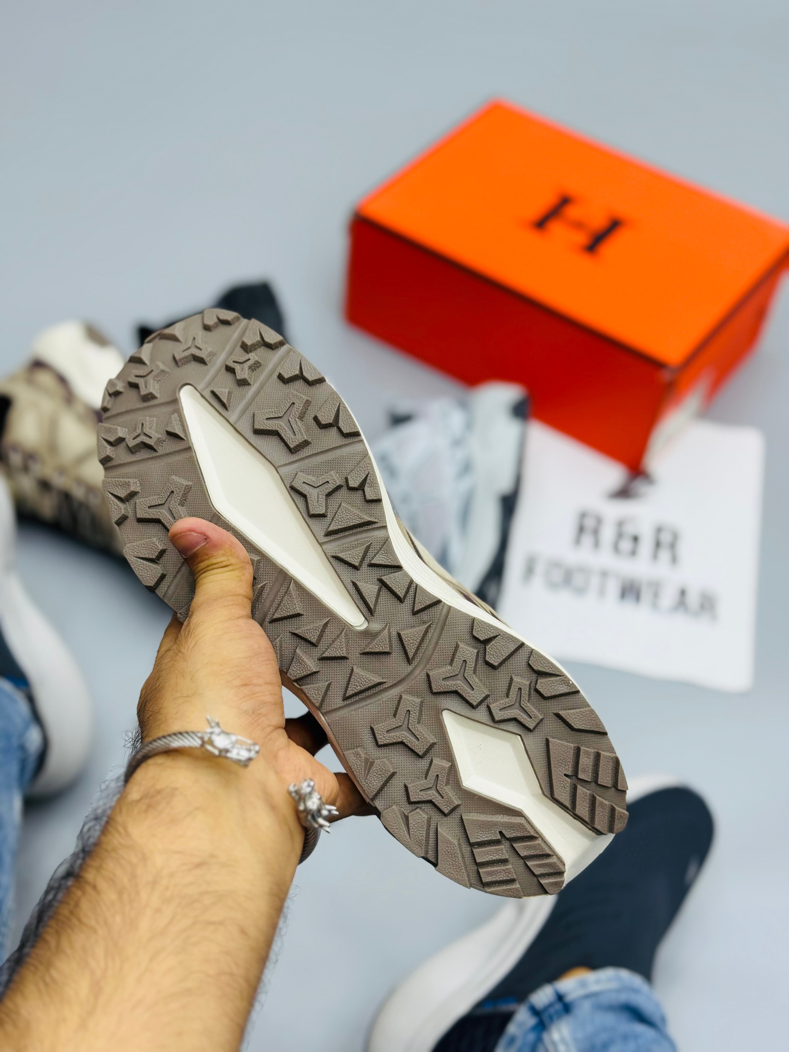 Hilanza Sports Shoes