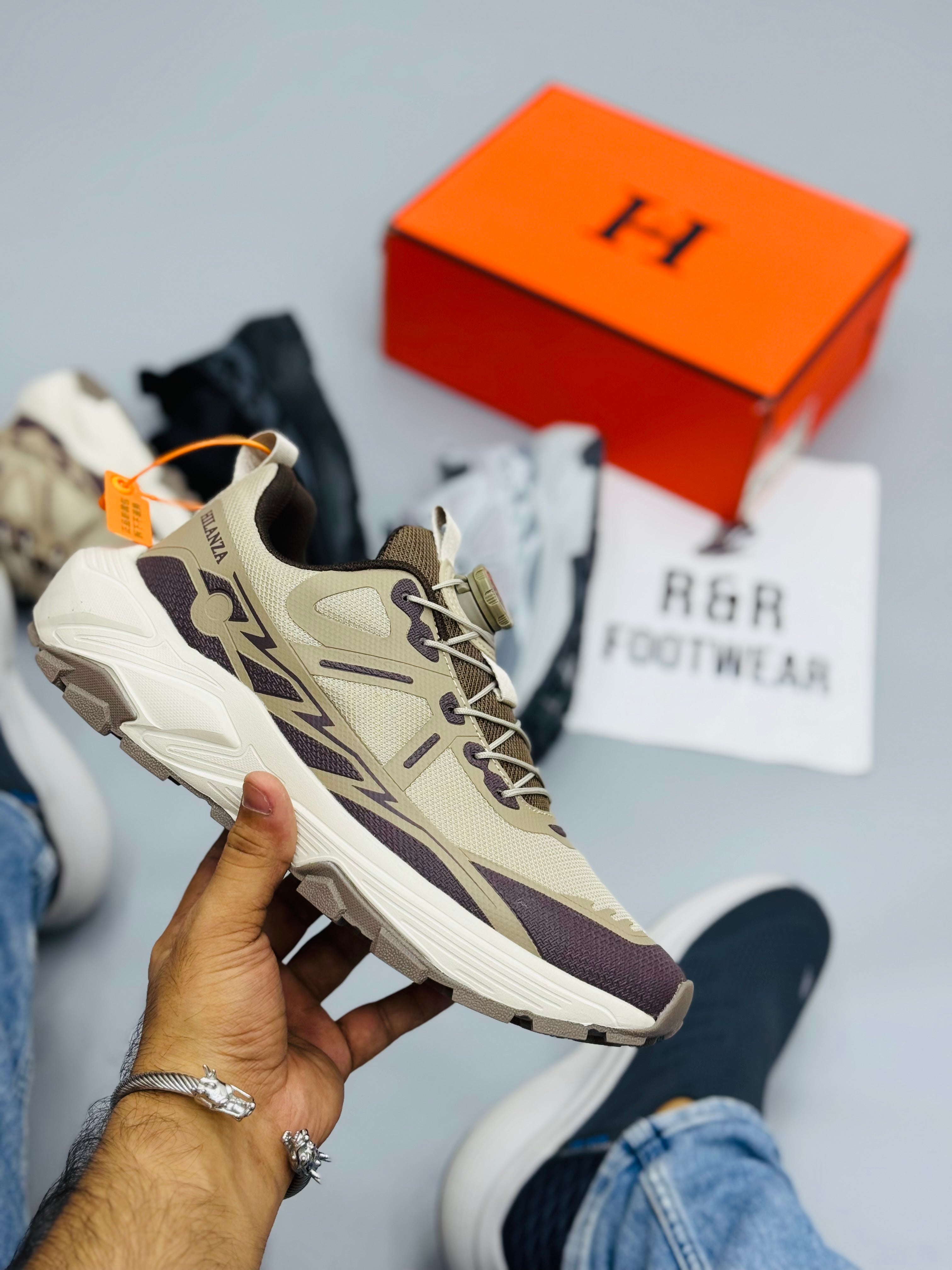 Hilanza Sports Shoes