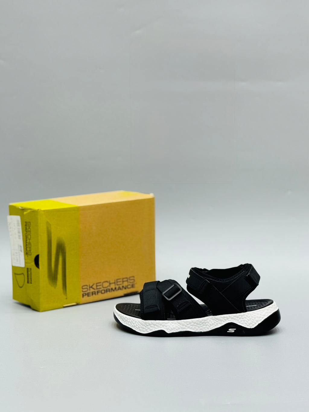 SKE Hyper Burst Sandals