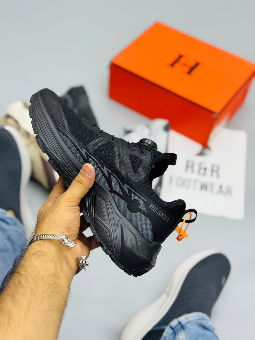 Hilanza Sports Shoes