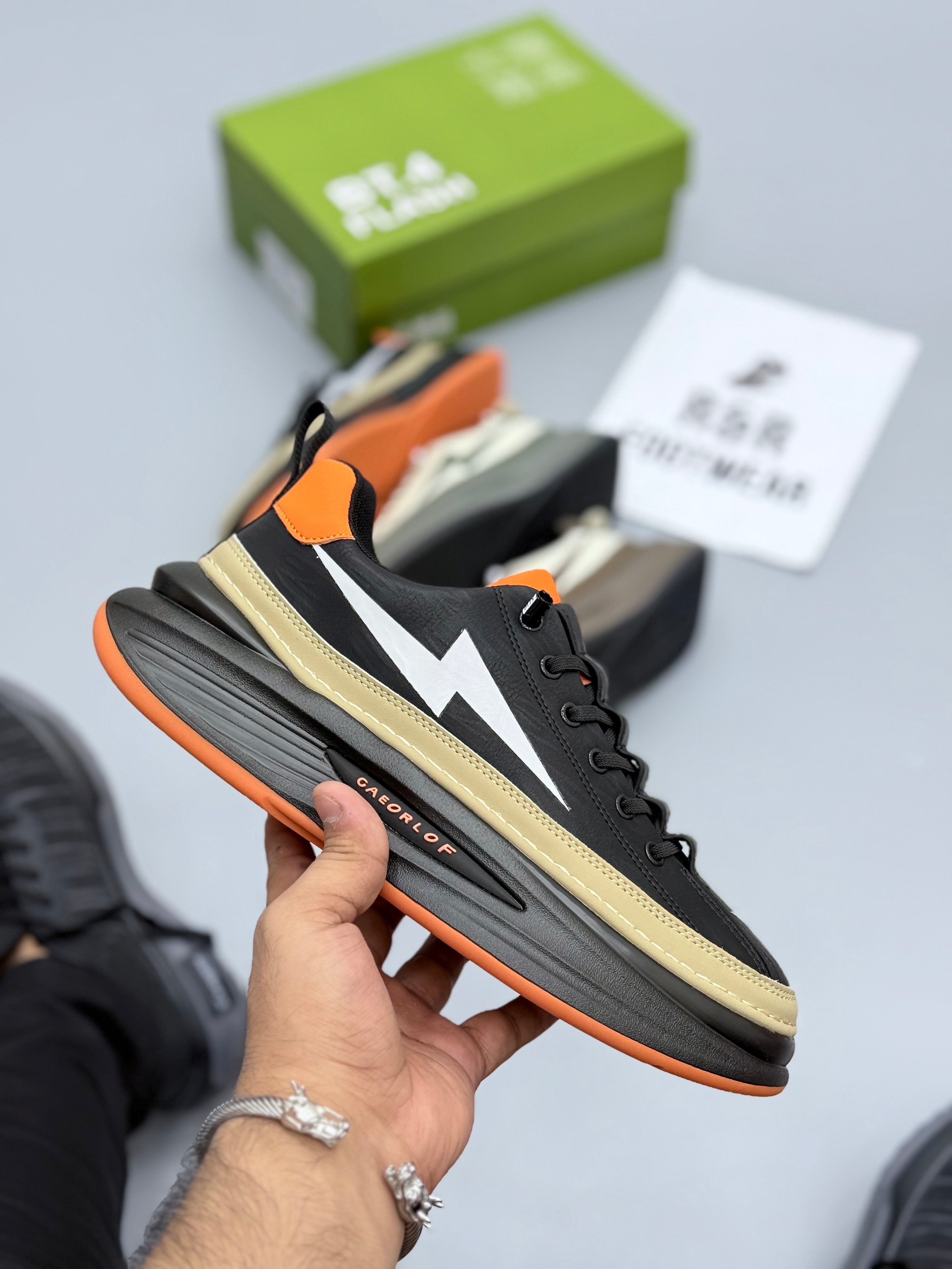 Flash sneakers
