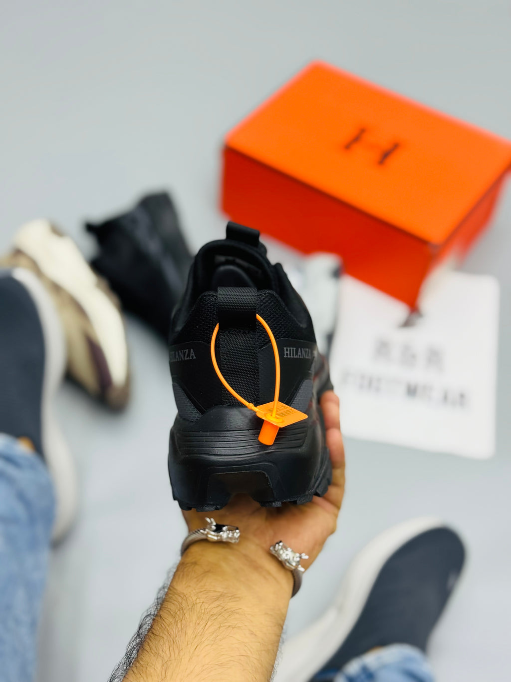 Hilanza Sports Shoes