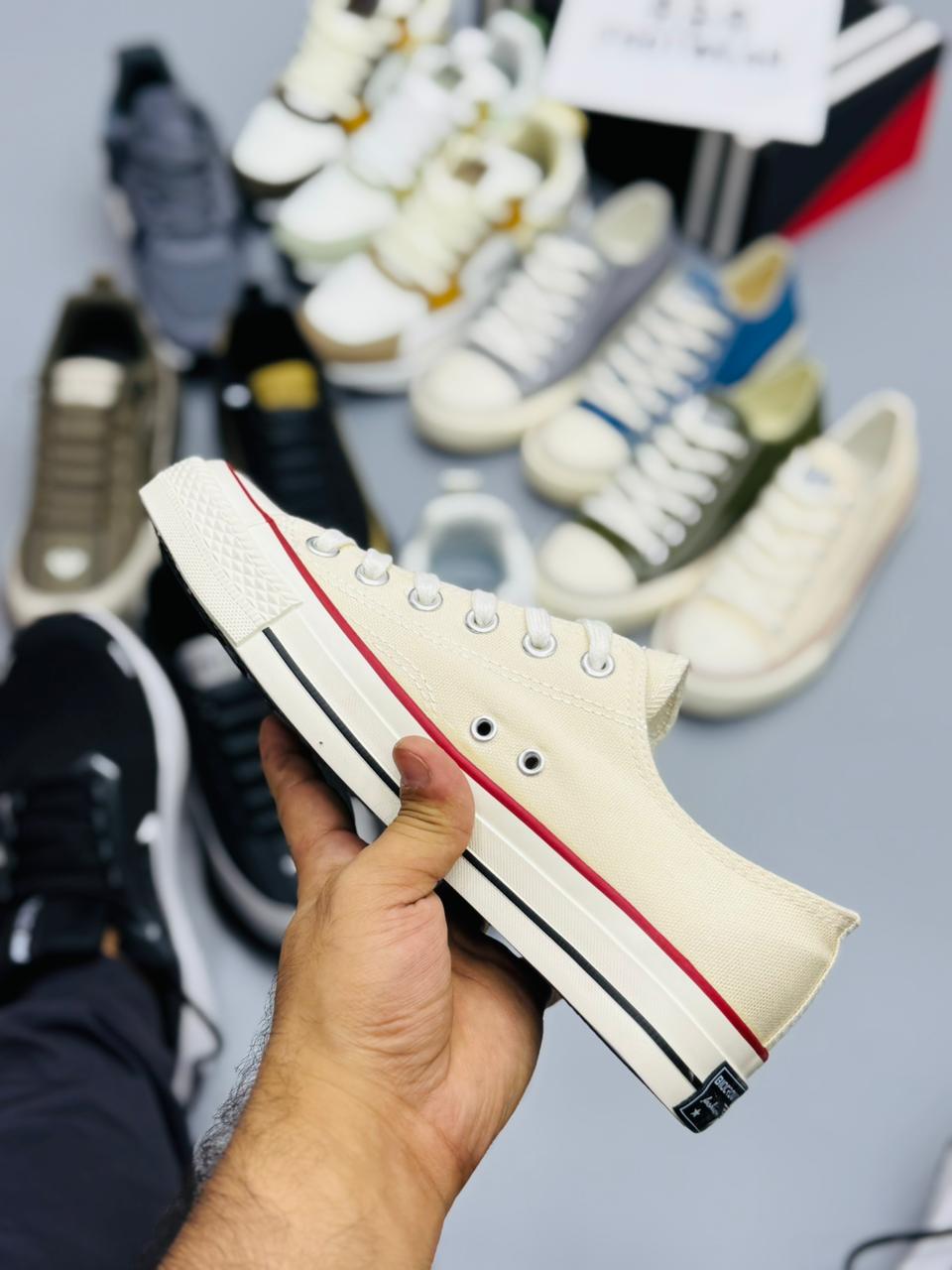 CANVA Sneakers